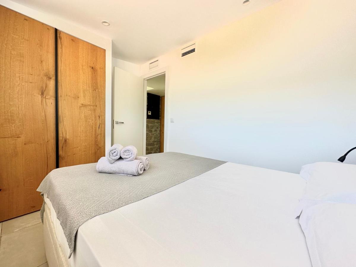 Cala Vadella Beachwalk Suites Exterior photo