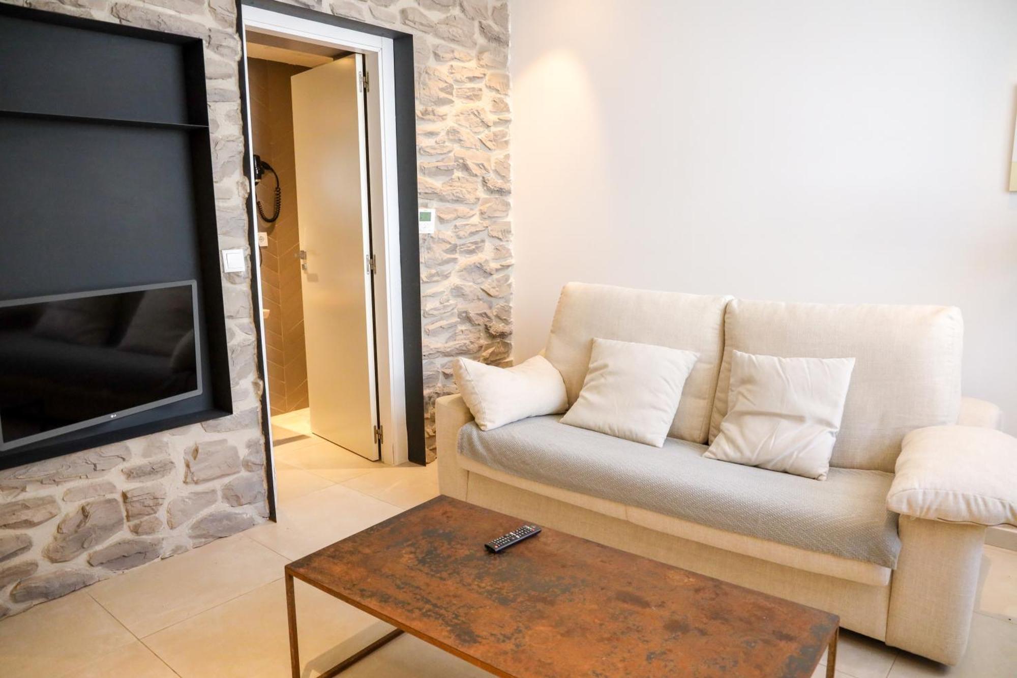 Cala Vadella Beachwalk Suites Exterior photo